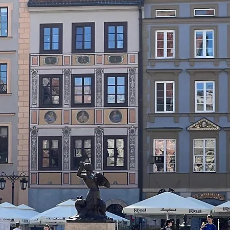 Old Town Square Apartment